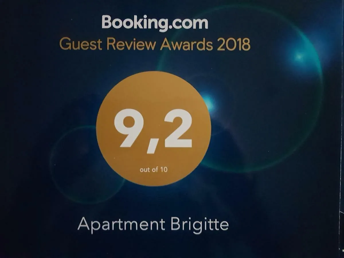 Apartment Brigitte Vrsi
